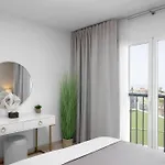 Apartamento Lovely Two Bedroom With Panoramic Sea Views