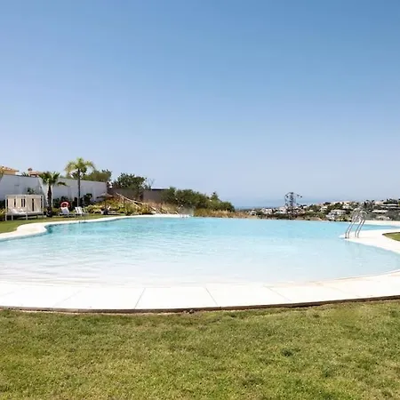 Lovely Two Bedroom With Panoramic Sea Views Lejlighed Estepona