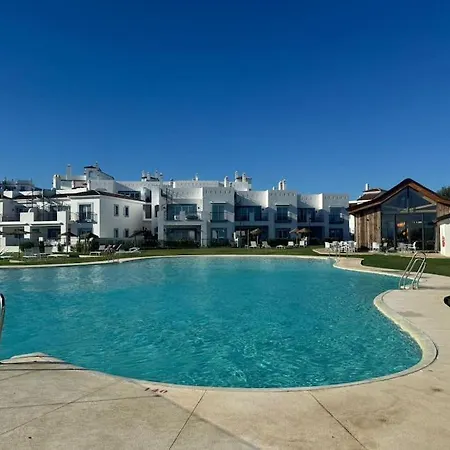 公寓 Lovely Two Bedroom With Panoramic Sea Views *
